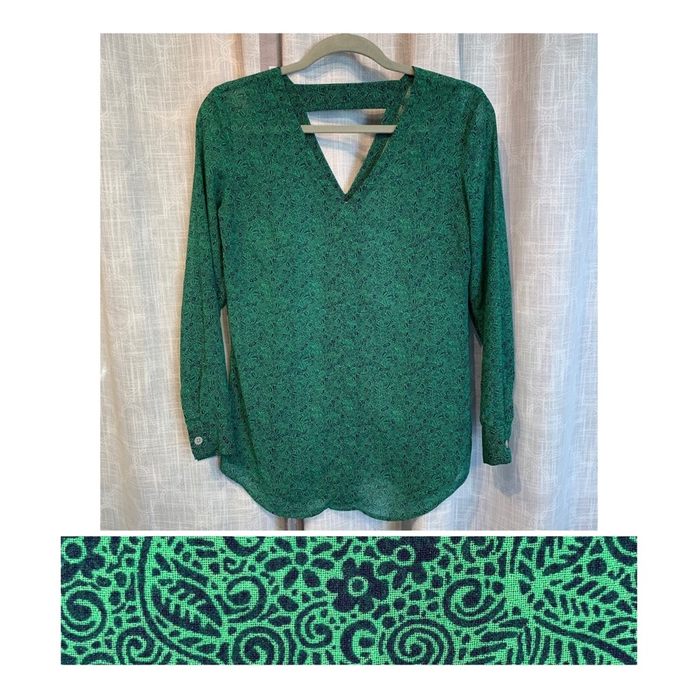Cabi Green floral V-neck key hole sheer bountiful blouse 5208 top Women's XS